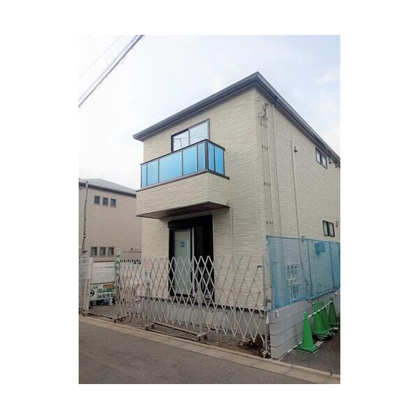 プレジオ明大前 外観