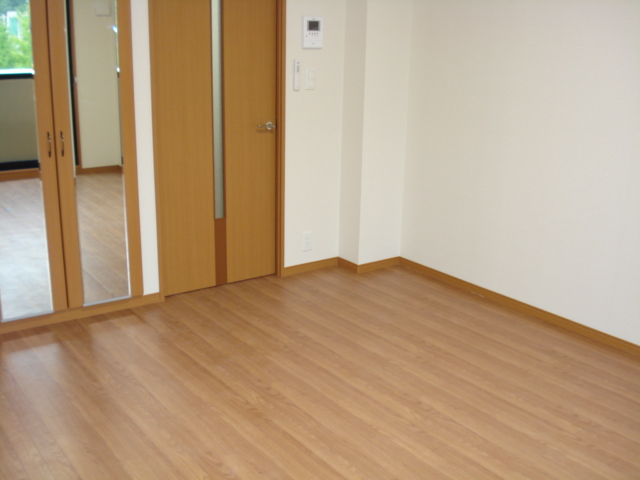 アヴニール 洋室