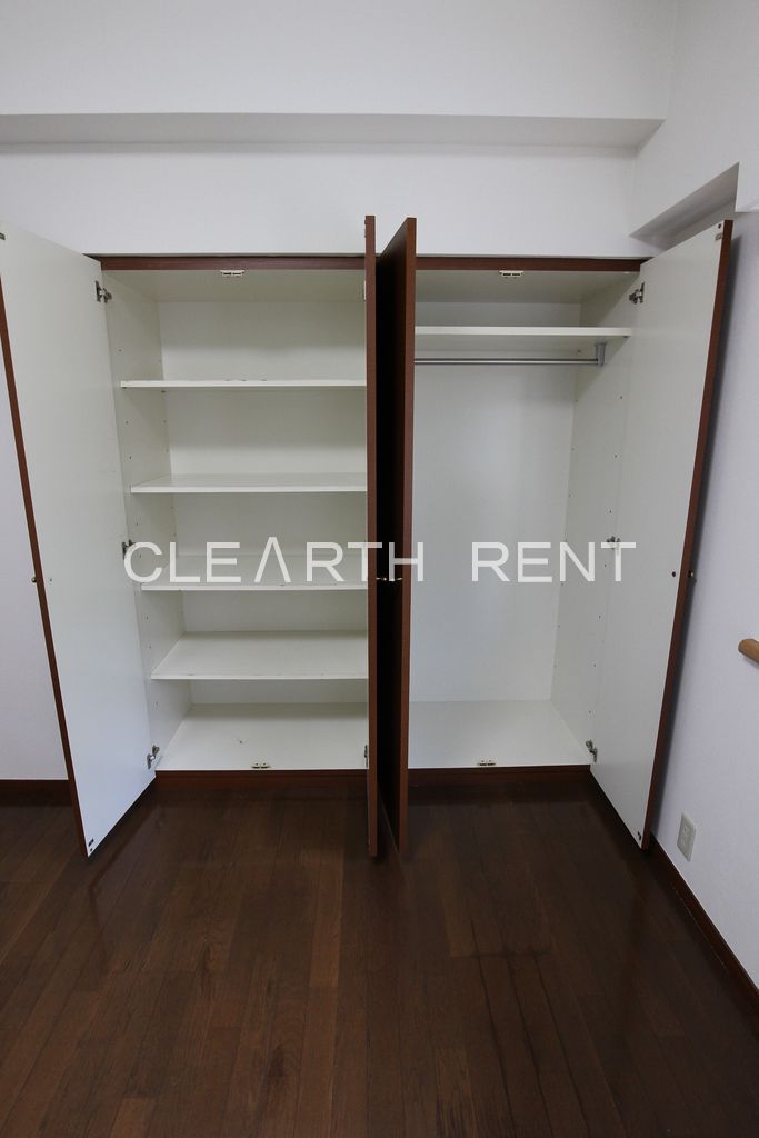 サンレイ広尾エクセレンテ 十分な収納スペースがあります