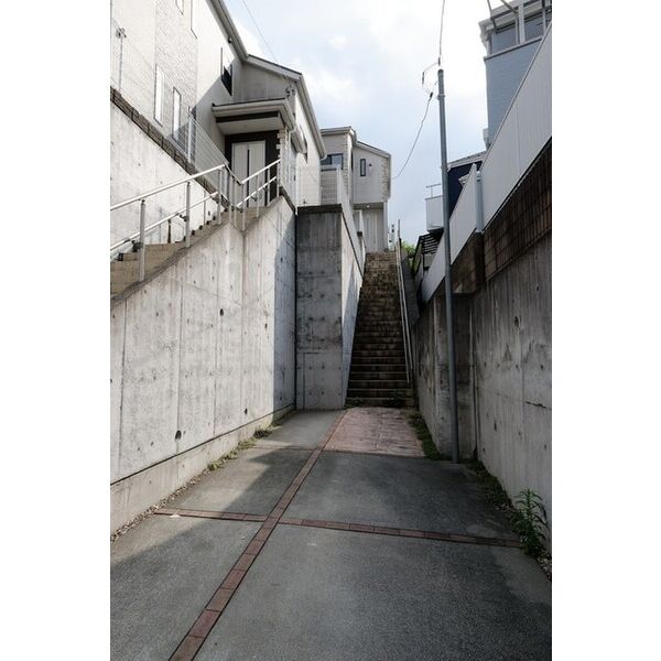 クレイドルガーデン横浜市青葉区松風台第1　1号棟 外観
