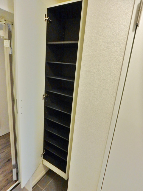 ル・エスト・フォンテーヌ0101号室 玄関