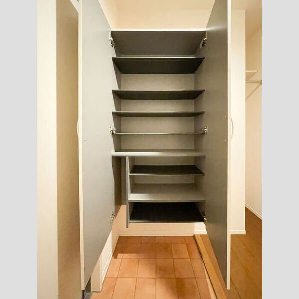 メゾン・ジャンティーユ シューズボックス