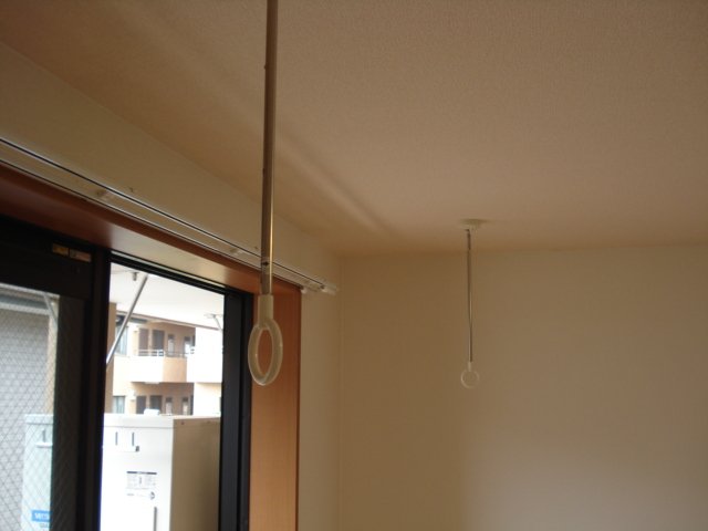 アメニティヴィラ101号室 中干し吊り
