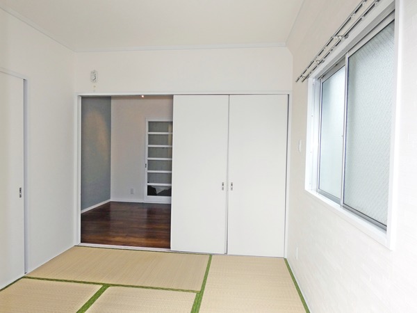 フローレオ淵野辺401号室 リビング