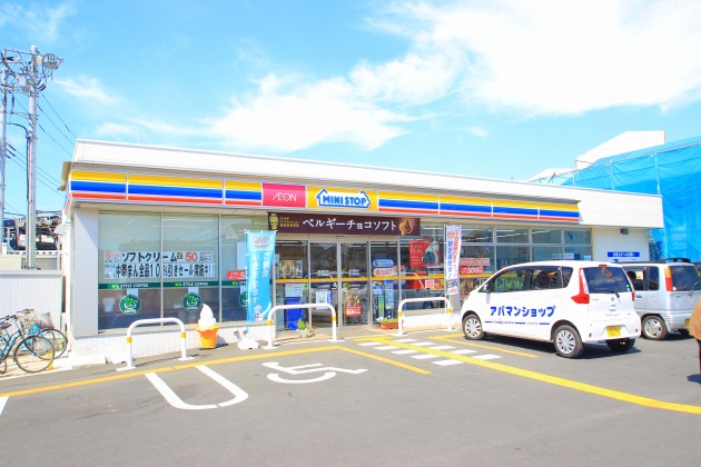 グランシーナ鶴瀬6階 部屋その他