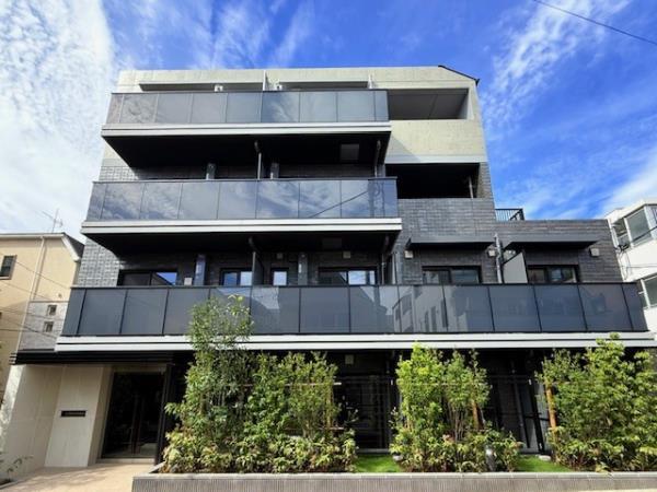 Ｌａ　Ｐｅｒｌａ　Ｎａｋａｎｏ3階 外観