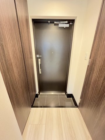 びゅうリエットグラン新宿戸山611号室 玄関