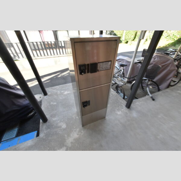 パーシモン　Ⅱ201号室 宅配ボックス