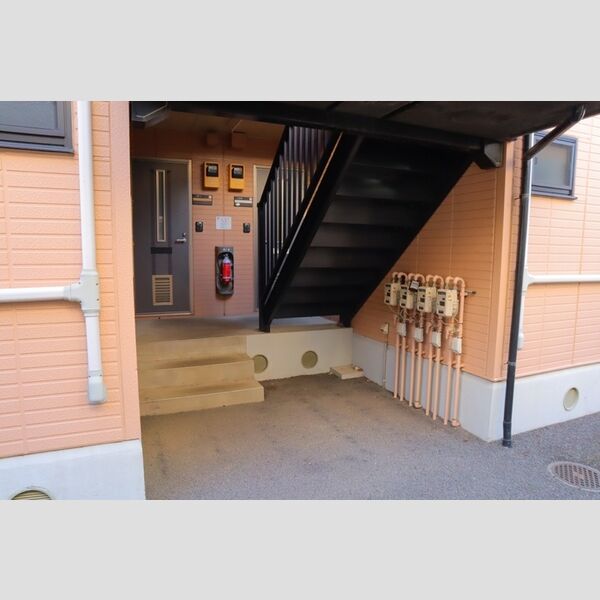 グランナチュール　A エントランス