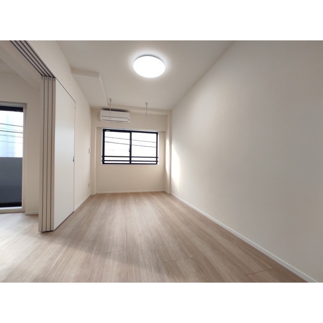 プレール・ドゥーク高井戸 内観