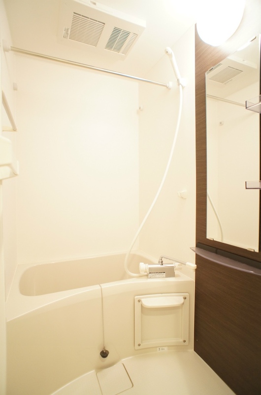 リブリ・ソレイユ長後2階 お風呂