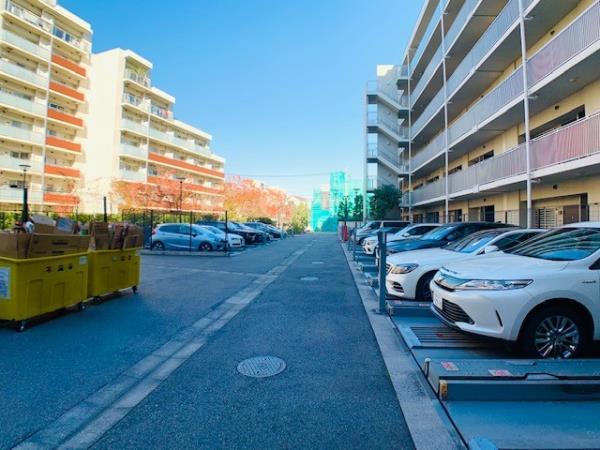 Ｂｒｉｌｌｉａ　ｉｓｔ　三軒茶屋　アイビーテラス7階 駐車場