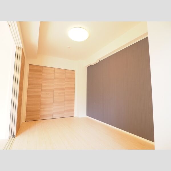 ロイジェントパークス千葉中央0712号室 洋室