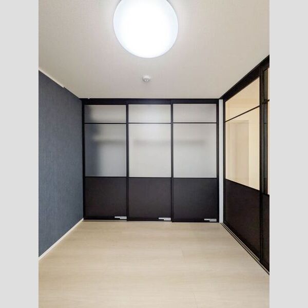 D-Sereno志木柏町203号室 洋室