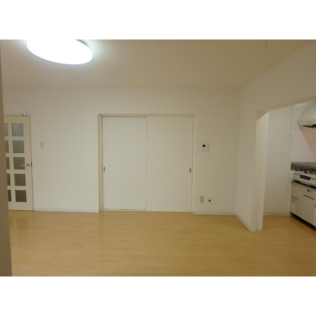 エクセル桜新町203号室 内観