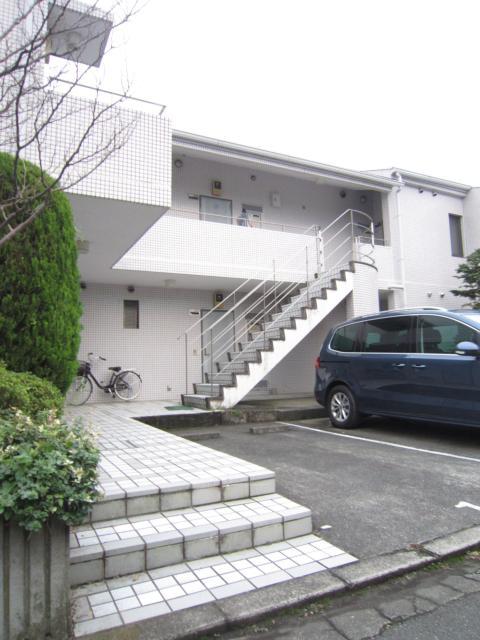 カーサ湘南 入り口です。