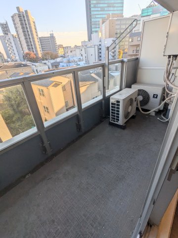 松見坂武蔵野マンション1206号室 同建物別部屋の参考画像