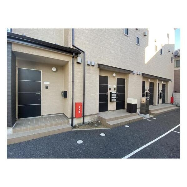 レジデンス　チヨダ エントランス