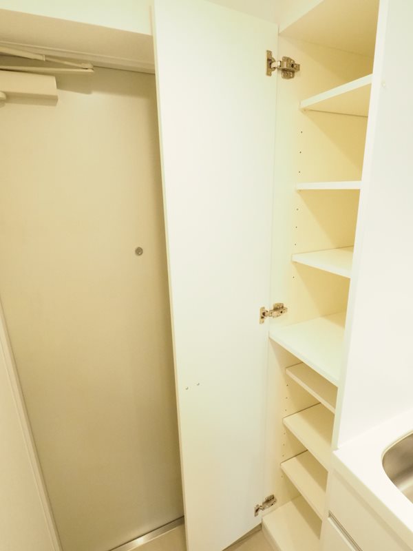 ビバリーホームズ石神井台1階 収納