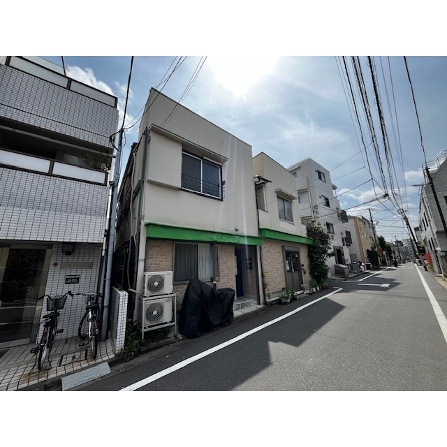 ゼナーナの外観画像