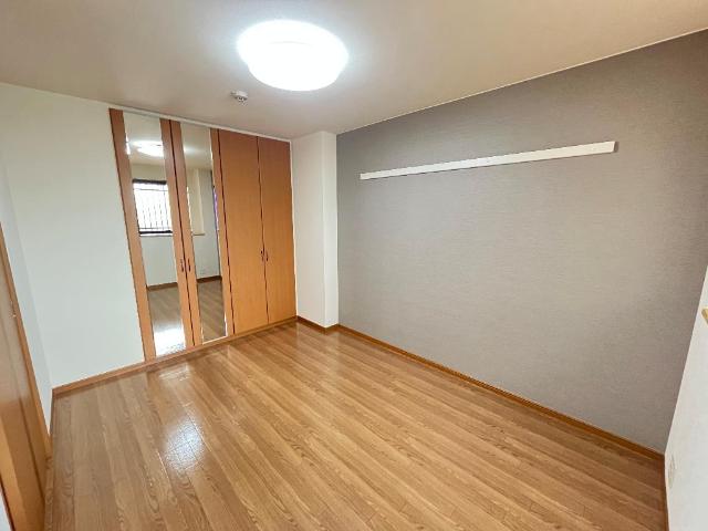 ＴＩＡＲＡ（ティアラ） 洋室