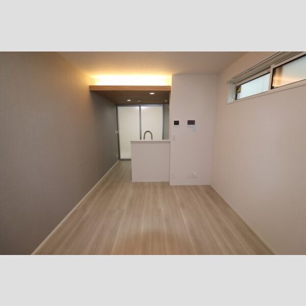 セレスティア大島203号室 LDK②