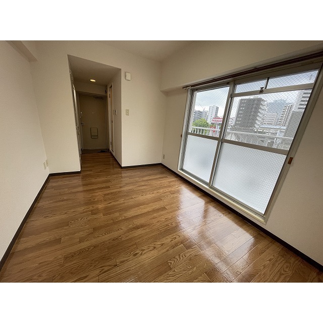 アムス堀ノ内Ａ棟0503号室 洋室