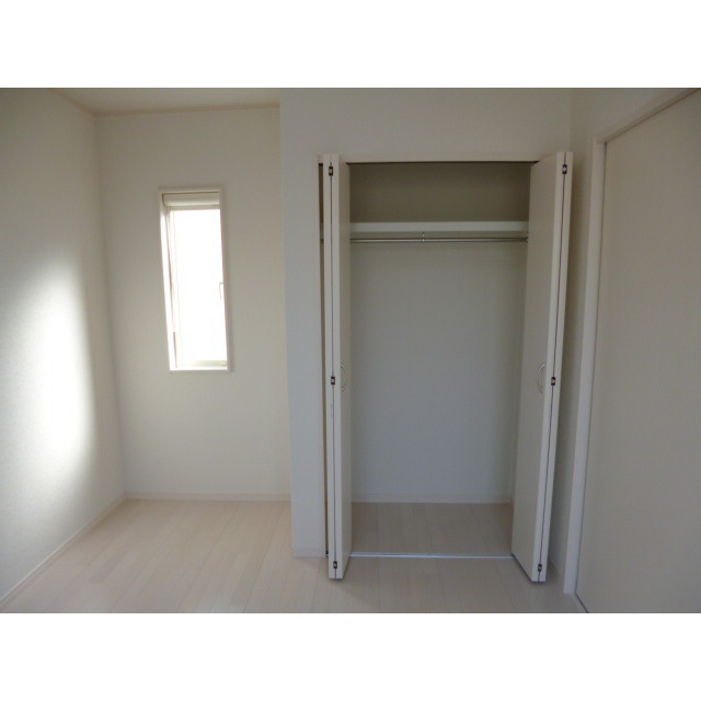 アムール mon frere 内観