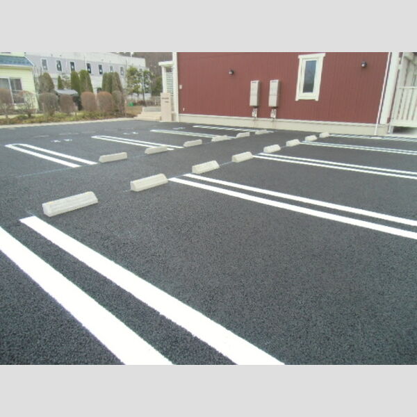 サンライズガーデンⅡ 駐車場