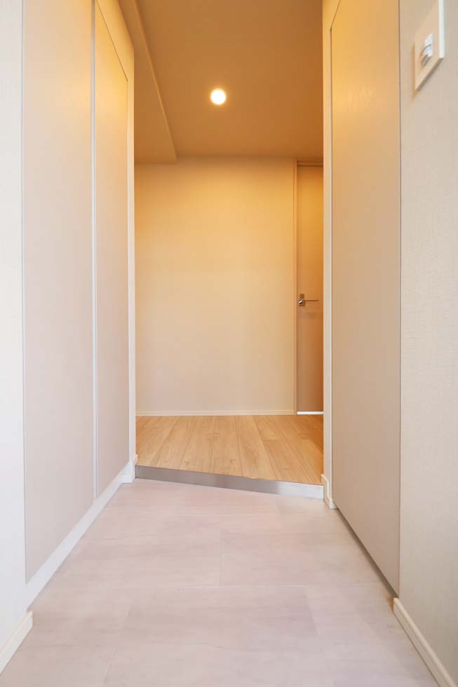 PREMIUM CUBE　王子神谷6階 内観