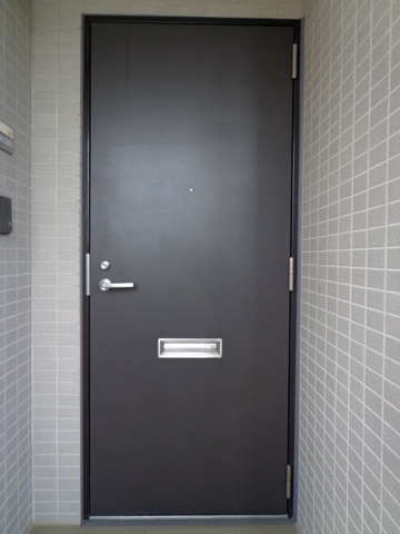 シグナス湘南2階 玄関