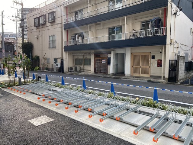 GENOVIA西川口Ⅲ0408号室 駐輪場