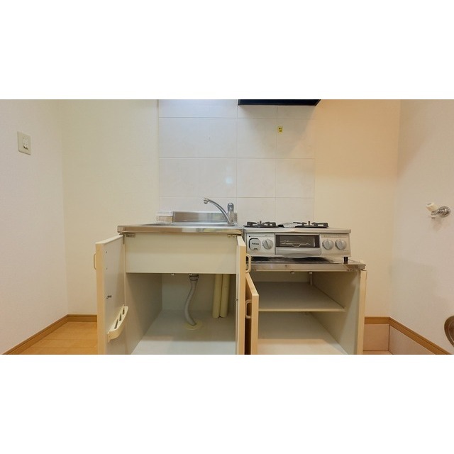 プリマヴェーラ 右側（洗濯機置場）