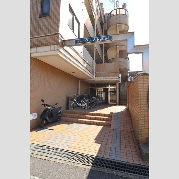 ハーヴェスト高州　(住居) エントランス