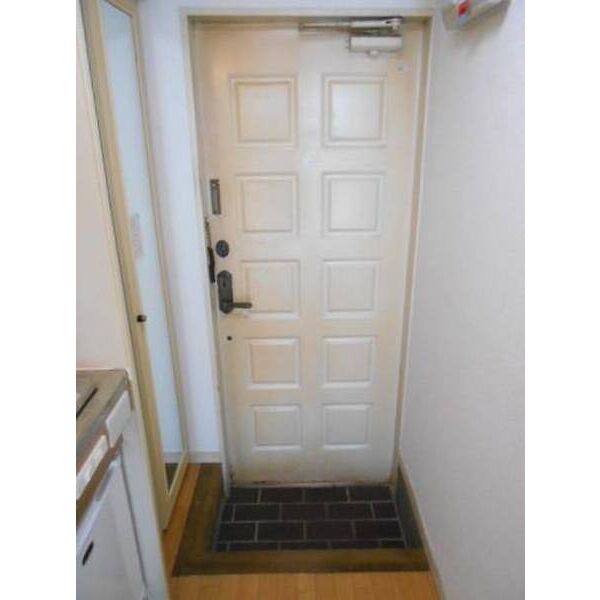 ジュネパレス津田沼第180103号室 玄関