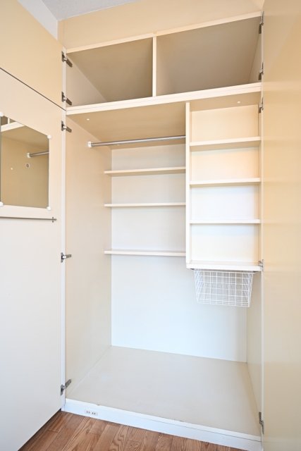 ユースピア大倉山 クローゼット