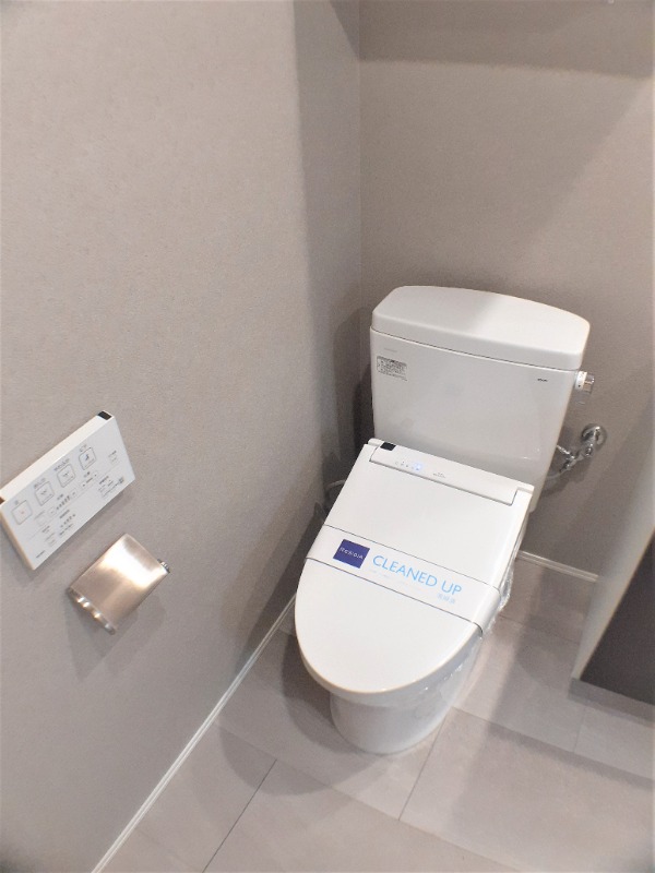 レジディア島津山8階 トイレ