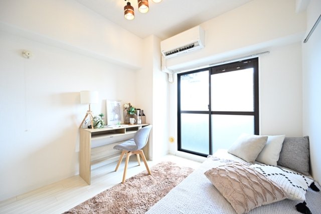 スカイコート世田谷用賀5階 ※家具・小物はイメージです