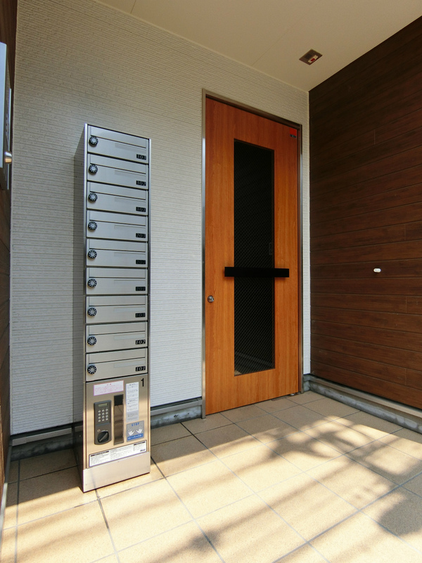 リブリ・Lea2階 エントランス