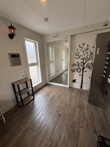 ル・エスト・フォンテーヌ0203号室 エントランス