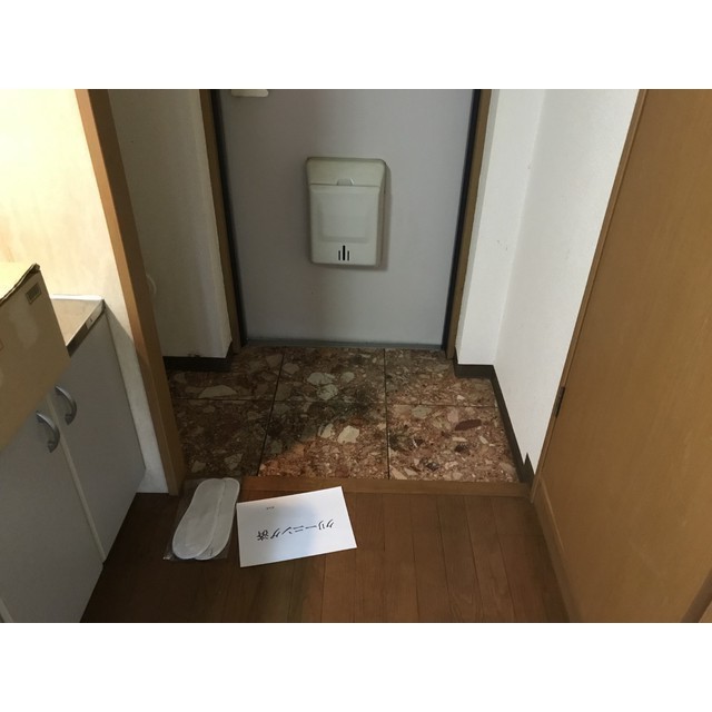 リュミエールⅠ105号室 玄関