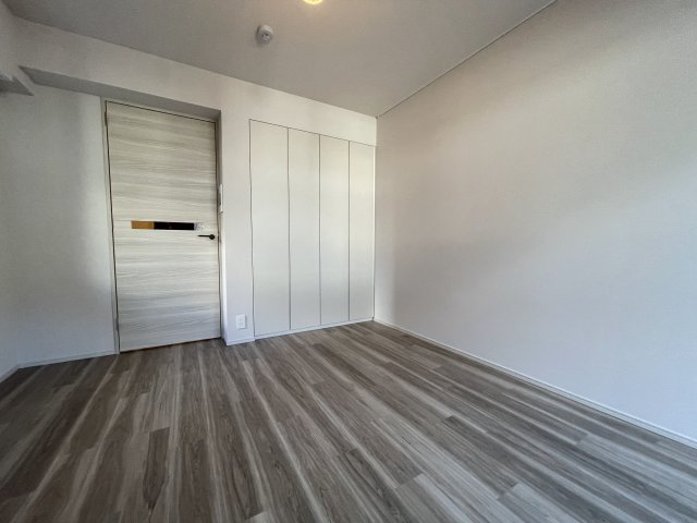 プライムメゾン千葉新町0711号室 リビング