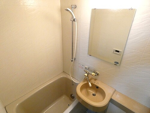 ライオンズマンション日吉東2階 浴室