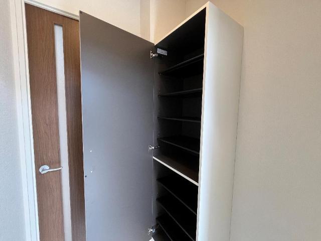 ジュアン103号室 下駄箱（イメージ）