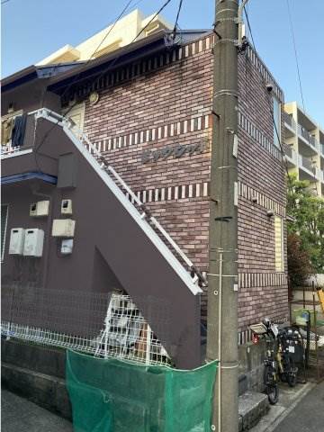 ビッグウッドⅡ1階 外観