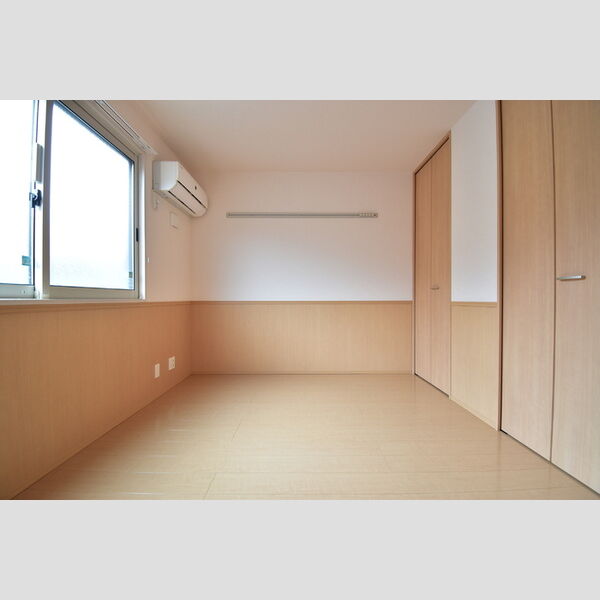 ルミエール ド エスポワール　Ⅱ 洋室6帖