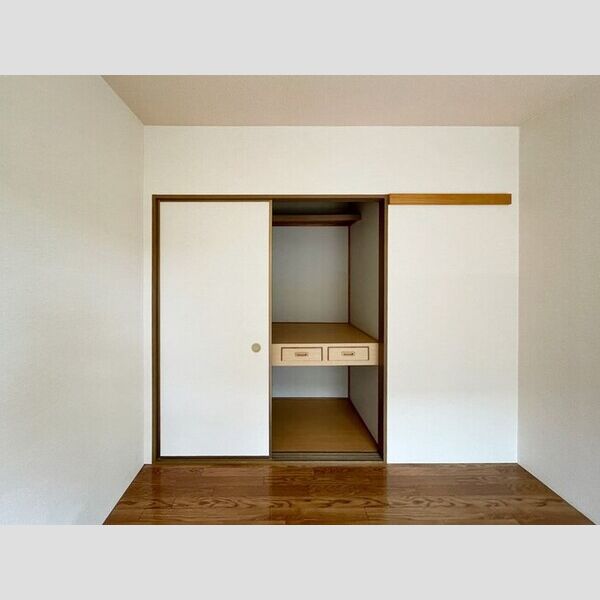 パークメゾン　A102号室 収納