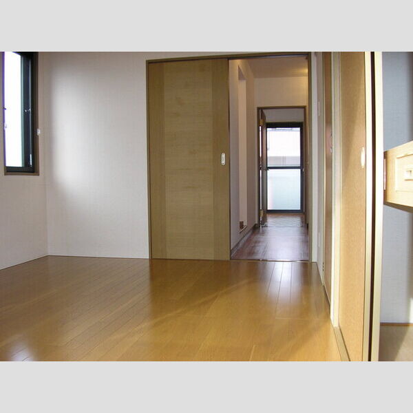 オーシャンヒルズ　B 居室