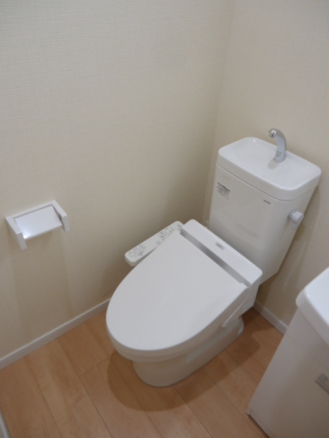 ル・ボヌール0102号室 トイレ