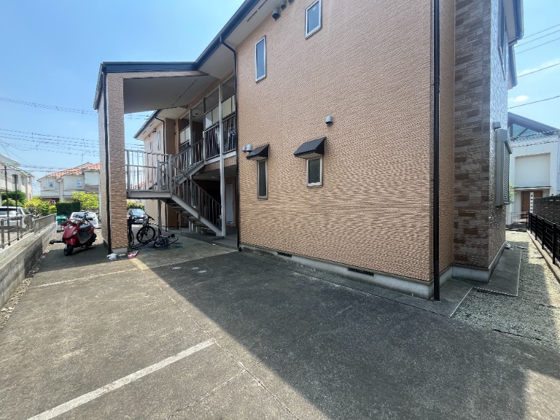 プレミール・ヴィラ1階 部屋その他